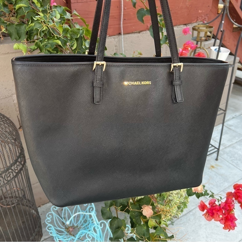 Michael Kors Jetset Authentic Black shoulder Sofiano Leather Women’s Tote Bag - Picture 3 of 15